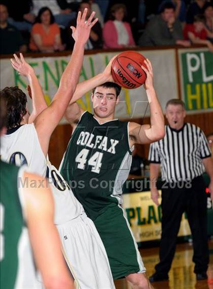 Thumbnail 3 in Colfax vs Nevada Union (Kendall Arnett Invitational) photogallery.
