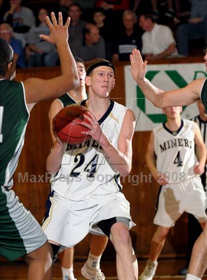 Thumbnail 3 in Colfax vs Nevada Union (Kendall Arnett Invitational) photogallery.