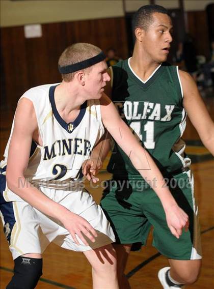 Thumbnail 2 in Colfax vs Nevada Union (Kendall Arnett Invitational) photogallery.