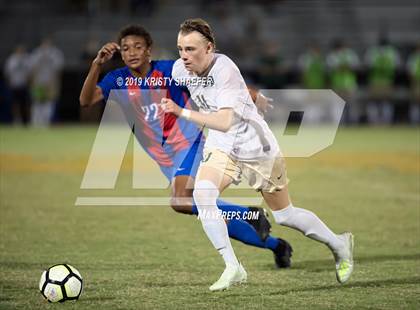 Thumbnail 2 in Cardinal Gibbons vs. Wake Forest photogallery.