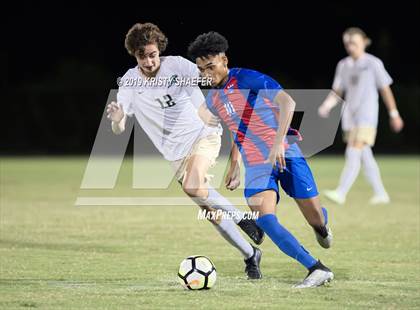 Thumbnail 1 in Cardinal Gibbons vs. Wake Forest photogallery.