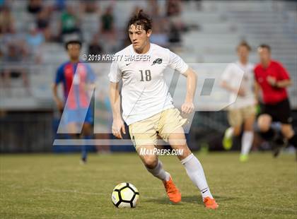 Thumbnail 2 in Cardinal Gibbons vs. Wake Forest photogallery.