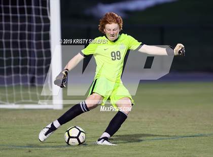 Thumbnail 2 in Cardinal Gibbons vs. Wake Forest photogallery.