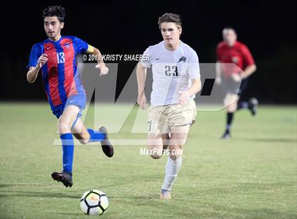 Thumbnail 2 in Cardinal Gibbons vs. Wake Forest photogallery.