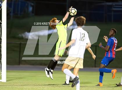 Thumbnail 3 in Cardinal Gibbons vs. Wake Forest photogallery.