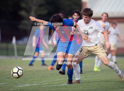 Thumbnail 2 in Cardinal Gibbons vs. Wake Forest photogallery.