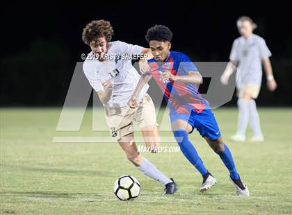 Thumbnail 3 in Cardinal Gibbons vs. Wake Forest photogallery.