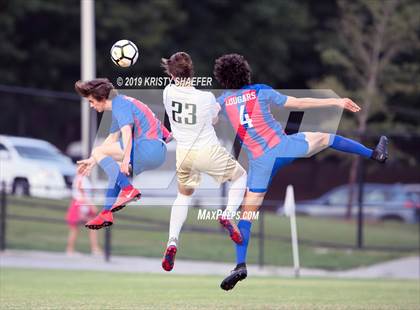 Thumbnail 1 in Cardinal Gibbons vs. Wake Forest photogallery.