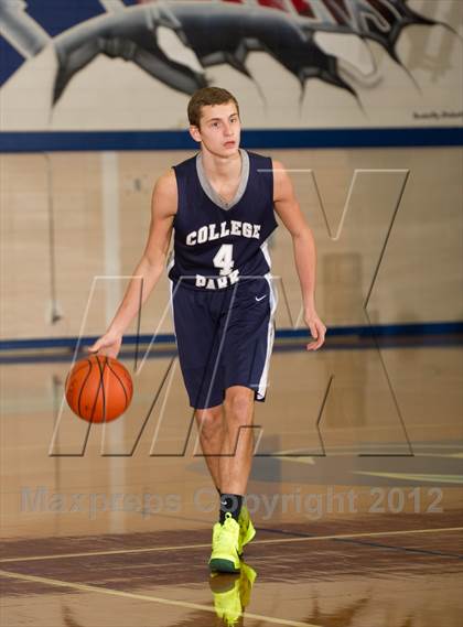 Thumbnail 2 in College Park vs. Humble (McDonald's Texas Invitational) photogallery.