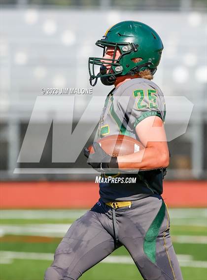 Thumbnail 1 in San Ramon Valley vs McClymonds photogallery.