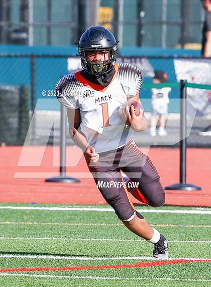 Thumbnail 2 in San Ramon Valley vs McClymonds photogallery.