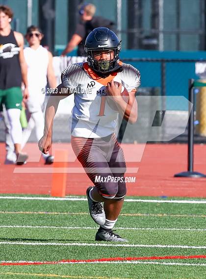 Thumbnail 1 in San Ramon Valley vs McClymonds photogallery.