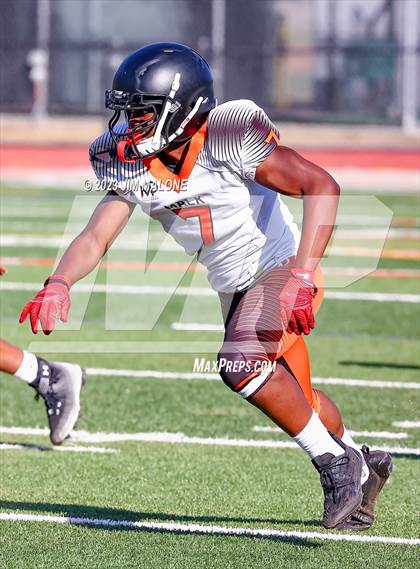 Thumbnail 1 in San Ramon Valley vs McClymonds photogallery.