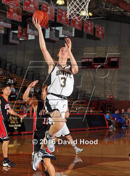 Thumbnail 3 in Servite vs. Ayala (Nike Extravaganza) photogallery.