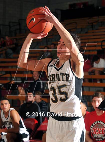 Thumbnail 1 in Servite vs. Ayala (Nike Extravaganza) photogallery.