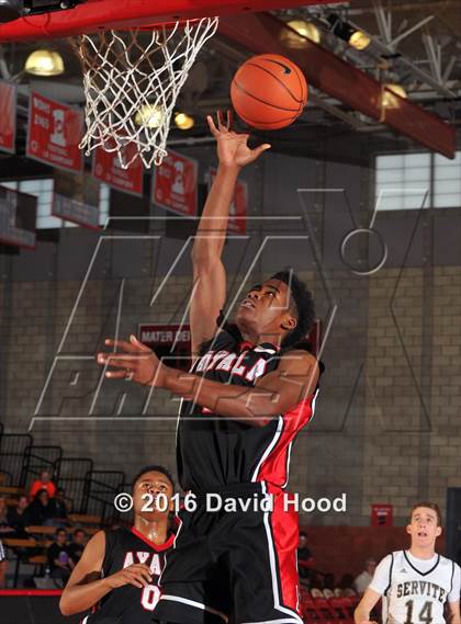 Thumbnail 1 in Servite vs. Ayala (Nike Extravaganza) photogallery.