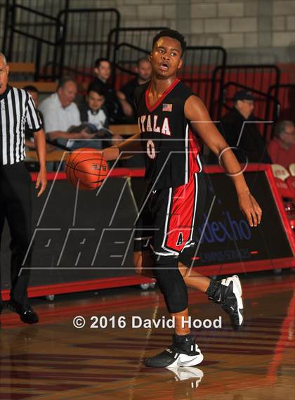 Thumbnail 3 in Servite vs. Ayala (Nike Extravaganza) photogallery.