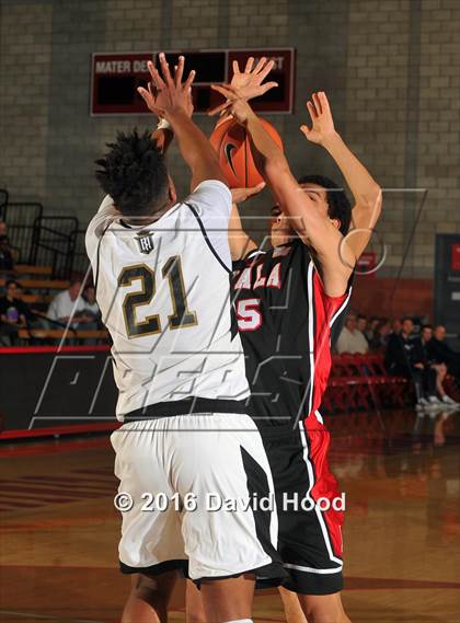 Thumbnail 2 in Servite vs. Ayala (Nike Extravaganza) photogallery.