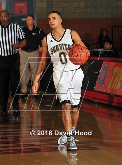 Thumbnail 3 in Servite vs. Ayala (Nike Extravaganza) photogallery.