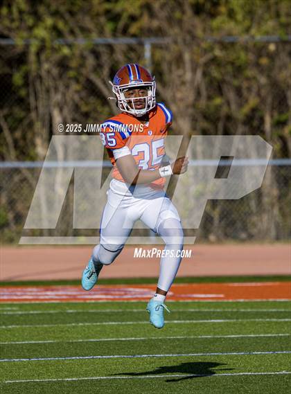 Thumbnail 1 in East St. Louis vs Chicago Simeon (IHSA 6A Quarterfinal) photogallery.