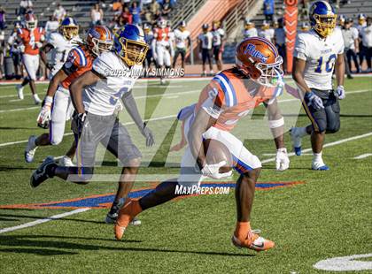 Thumbnail 3 in East St. Louis vs Chicago Simeon (IHSA 6A Quarterfinal) photogallery.