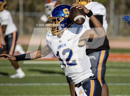 Thumbnail 2 in East St. Louis vs Chicago Simeon (IHSA 6A Quarterfinal) photogallery.