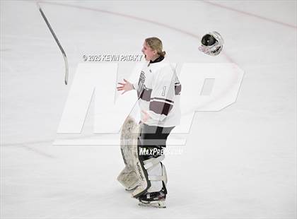 Thumbnail 2 in Smithfield/Coventry/Moses Brown vs. La Salle Academy (RIIL Final) photogallery.