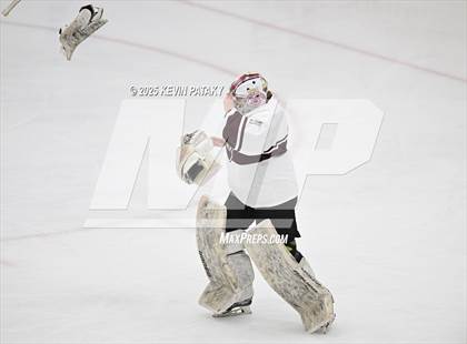 Thumbnail 3 in Smithfield/Coventry/Moses Brown vs. La Salle Academy (RIIL Final) photogallery.