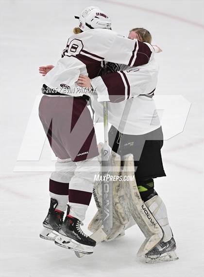 Thumbnail 3 in Smithfield/Coventry/Moses Brown vs. La Salle Academy (RIIL Final) photogallery.