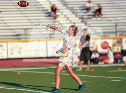 Thumbnail 1 in JV: Agoura vs Oak Park photogallery.