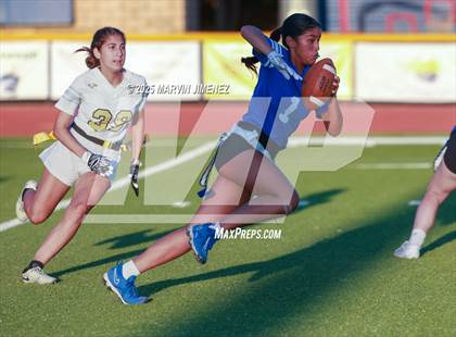 Thumbnail 2 in JV: Agoura vs Oak Park photogallery.