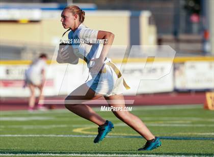Thumbnail 1 in JV: Agoura vs Oak Park photogallery.