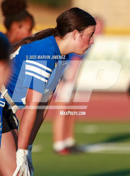 Thumbnail 2 in JV: Agoura vs Oak Park photogallery.