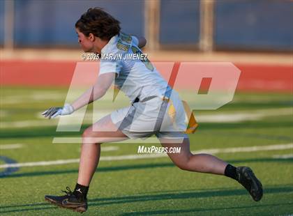 Thumbnail 1 in JV: Agoura vs Oak Park photogallery.