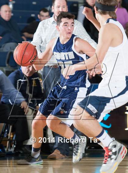 Thumbnail 2 in Middletown South vs Toms River North (WOBM Christmas Classic) photogallery.