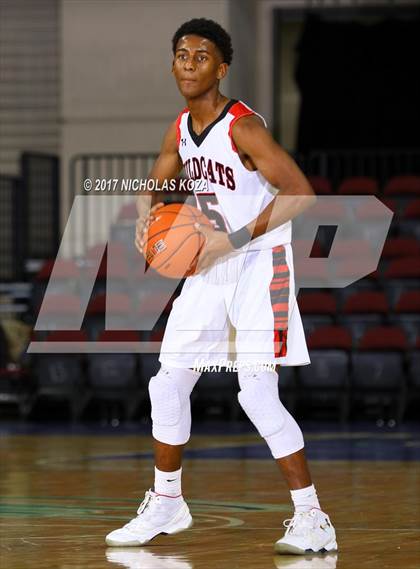 Thumbnail 2 in Las Vegas vs. Thunder Ridge (Tarkanian Classic) photogallery.