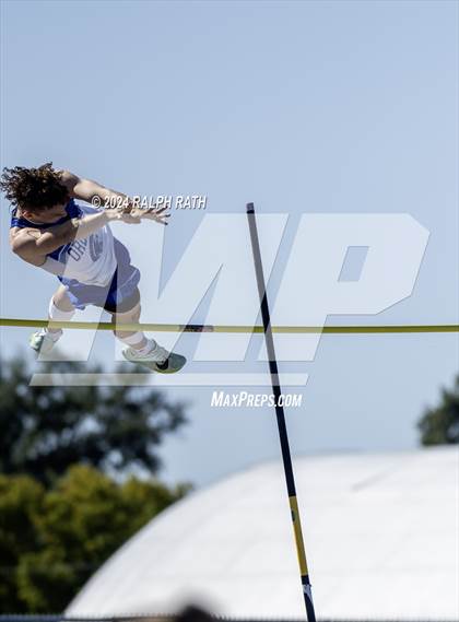Thumbnail 2 in Orland Invitational photogallery.