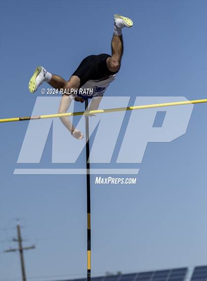 Thumbnail 1 in Orland Invitational photogallery.