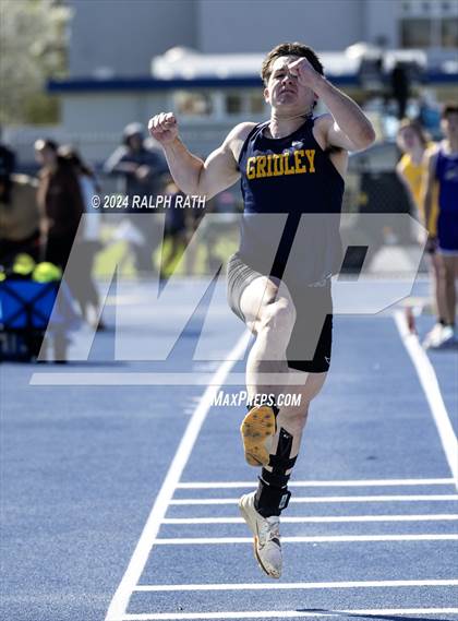 Thumbnail 3 in Orland Invitational photogallery.