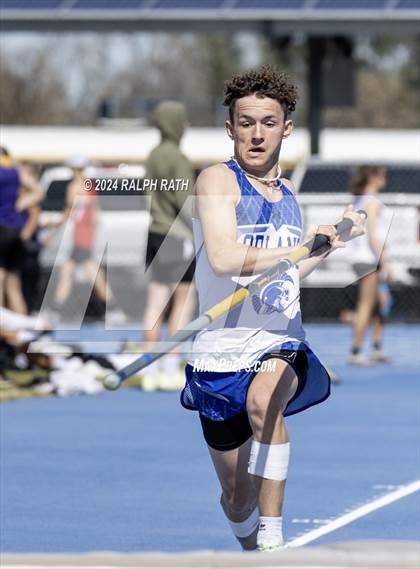 Thumbnail 2 in Orland Invitational photogallery.