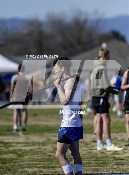 Thumbnail 1 in Orland Invitational photogallery.