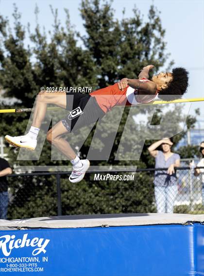Thumbnail 1 in Orland Invitational photogallery.