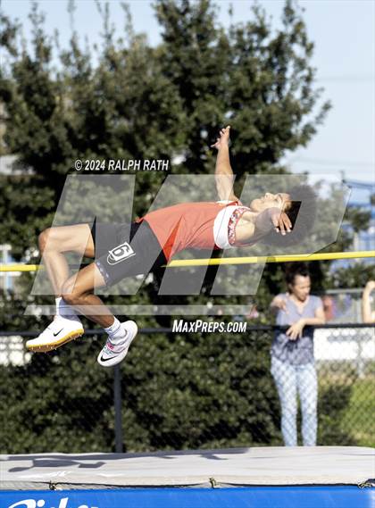 Thumbnail 1 in Orland Invitational photogallery.