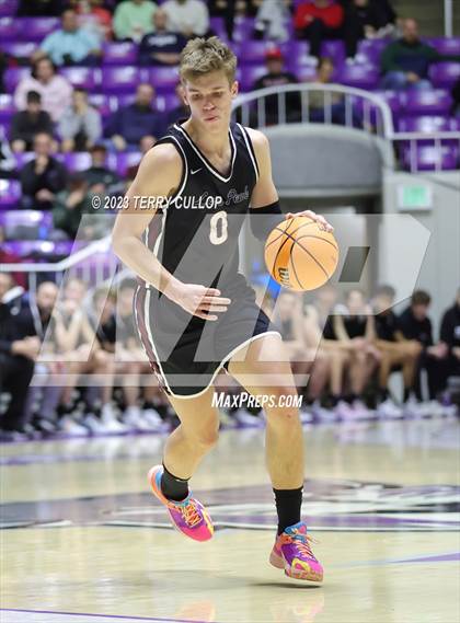 Thumbnail 2 in Corner Canyon vs. Lone Peak (UHSAA 6A Semifinal) photogallery.