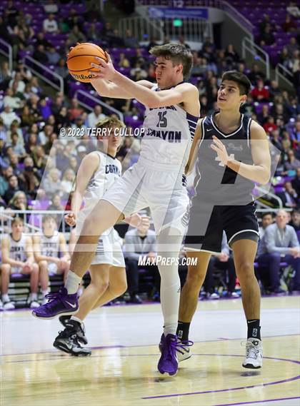 Thumbnail 1 in Corner Canyon vs. Lone Peak (UHSAA 6A Semifinal) photogallery.