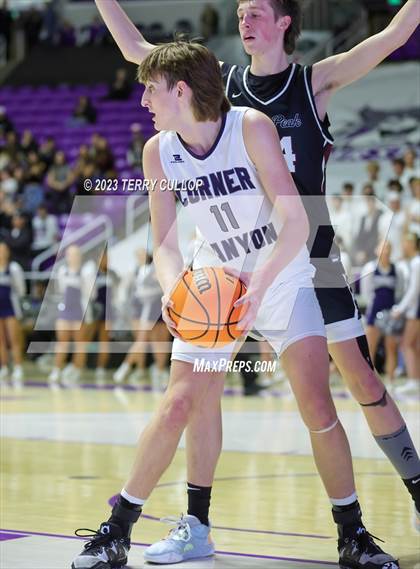 Thumbnail 2 in Corner Canyon vs. Lone Peak (UHSAA 6A Semifinal) photogallery.