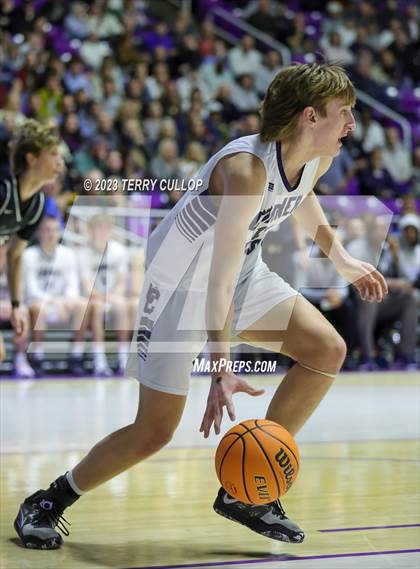 Thumbnail 2 in Corner Canyon vs. Lone Peak (UHSAA 6A Semifinal) photogallery.