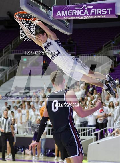 Thumbnail 3 in Corner Canyon vs. Lone Peak (UHSAA 6A Semifinal) photogallery.