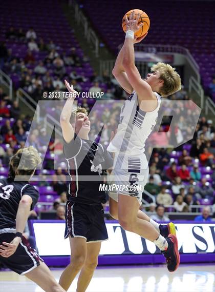 Thumbnail 3 in Corner Canyon vs. Lone Peak (UHSAA 6A Semifinal) photogallery.