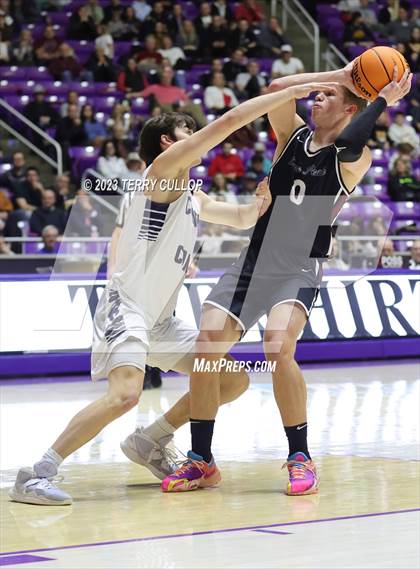 Thumbnail 1 in Corner Canyon vs. Lone Peak (UHSAA 6A Semifinal) photogallery.